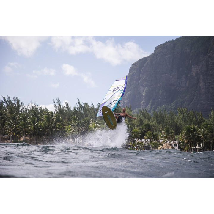 Fanatic Freewave SLS - Flotteur 2024 en promo