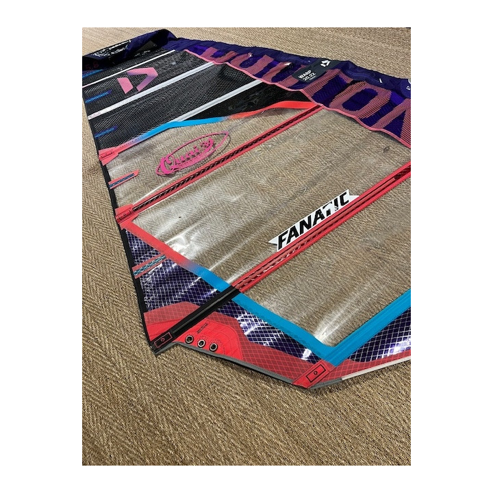Duotone Warp 5.8 m² - voile occasion 2022