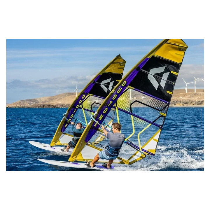 Duotone Warp - Voile de slalom 2026